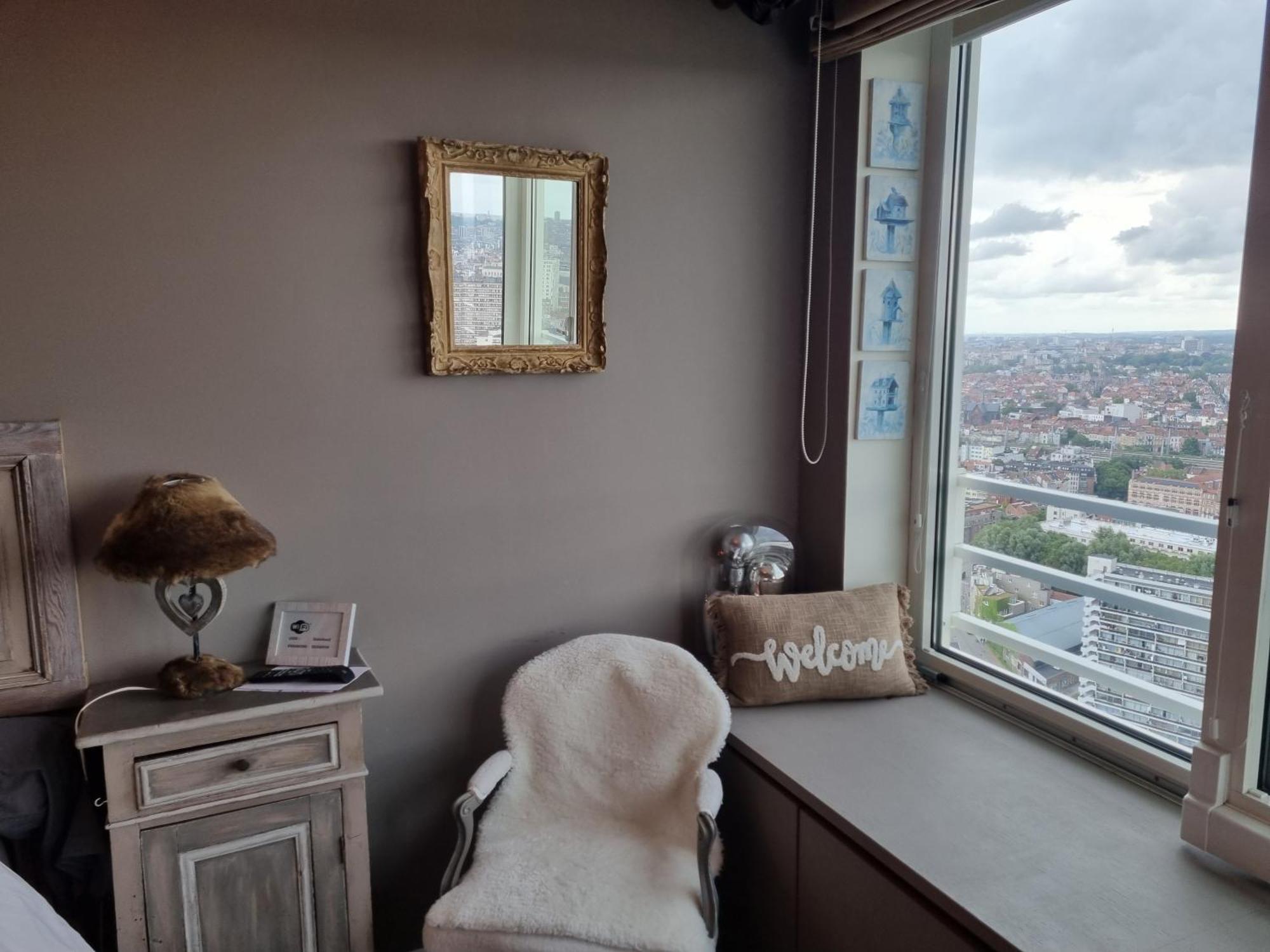 Romantic Room In Brussels Sky Exterior photo